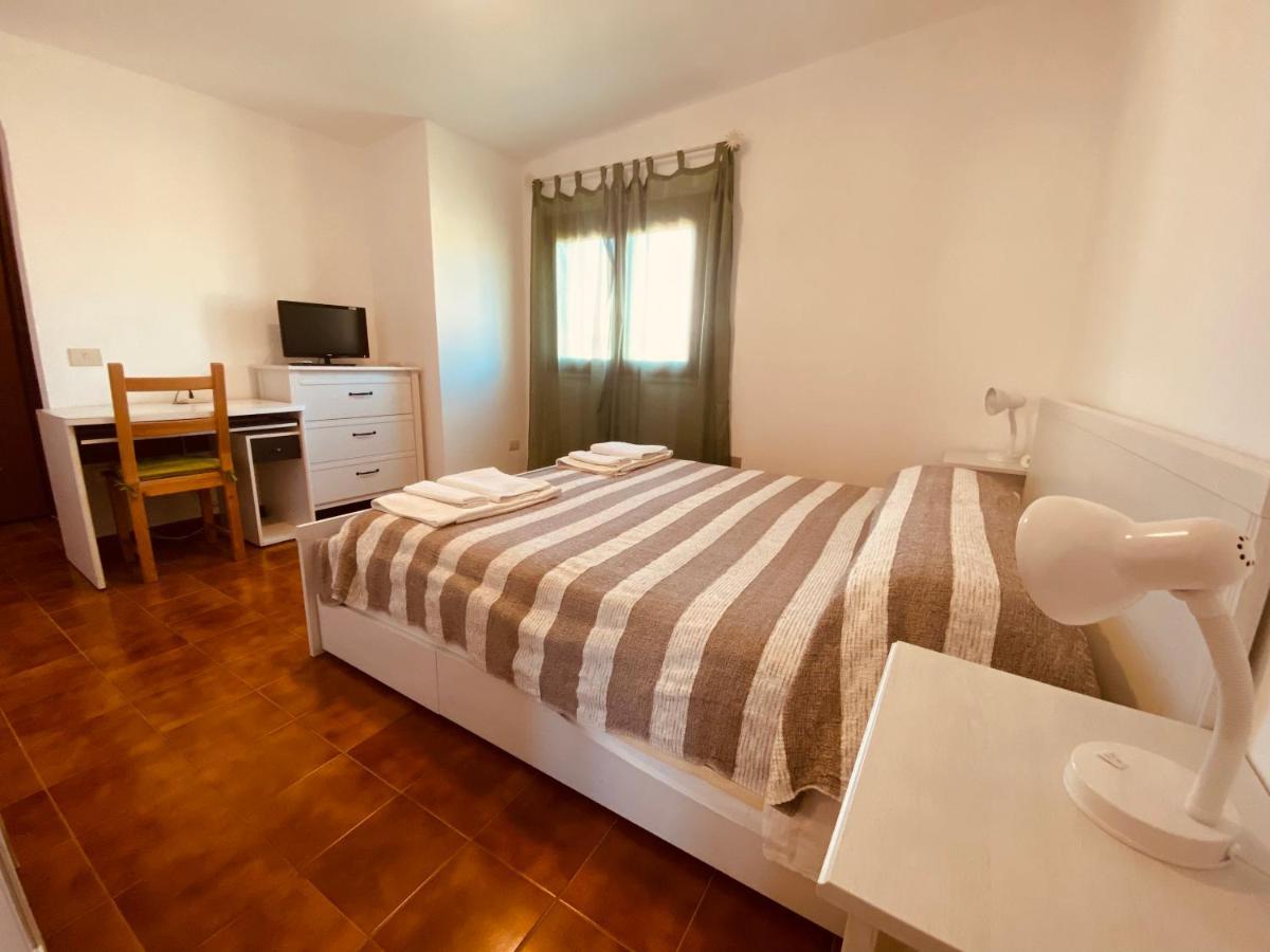 Good Vibe Sardinia B&B ออลเบีย ภายนอก รูปภาพ
