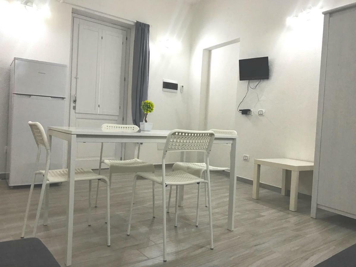 Good Vibe Sardinia B&B ออลเบีย ภายนอก รูปภาพ